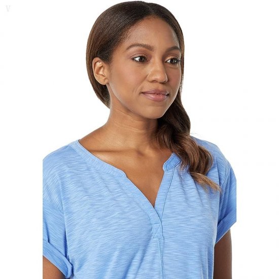 L.L.Bean Streamside Tee Split-Neck Short Sleeve Arctic Blue ID-yBSvj0HS