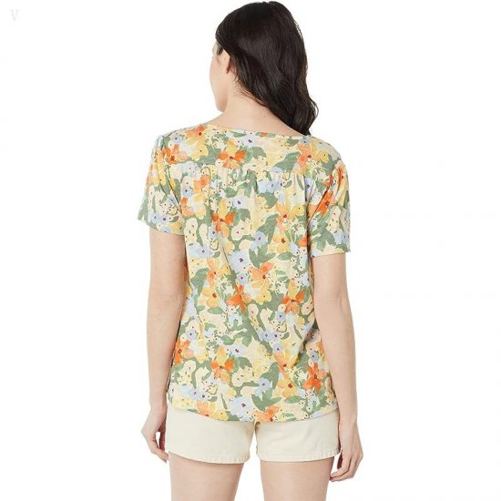 L.L.Bean Organic Cotton Smocked Notch Neck Tee Short Sleeve Print Sunset Gold Floral ID-KQzW34TK