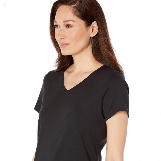 L.L.Bean Pima Tops Shaped V-Neck Short Sleeve Tee Black ID-B01cFBsz